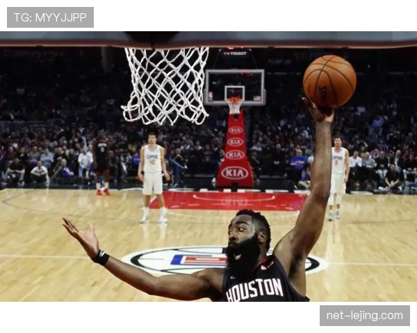 格林挡拆助攻效率显著提升 拉开队内防守差异